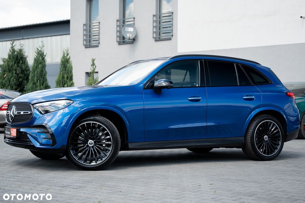 Mercedes-Benz GLC 200 4Matic 9G-TRONIC AMG Line Advanced - 9