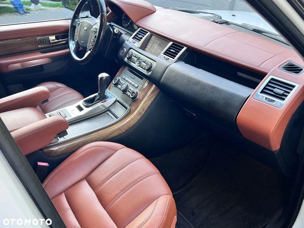 Land Rover Range Rover Sport - 12