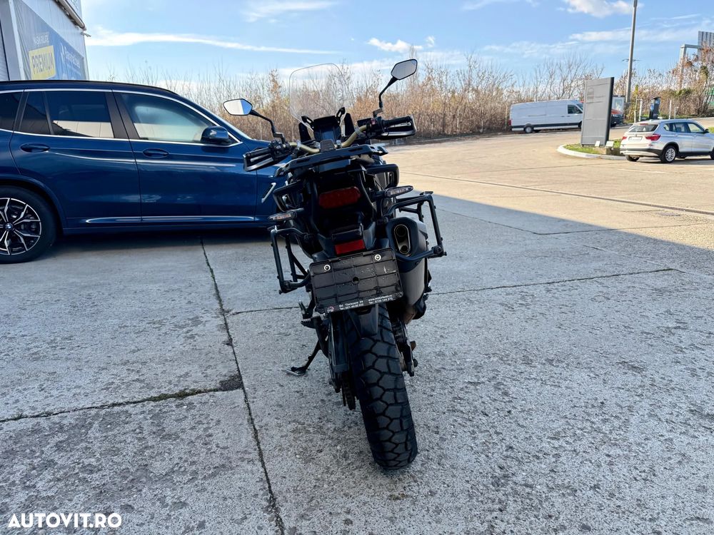 Honda Africa Twin - 5