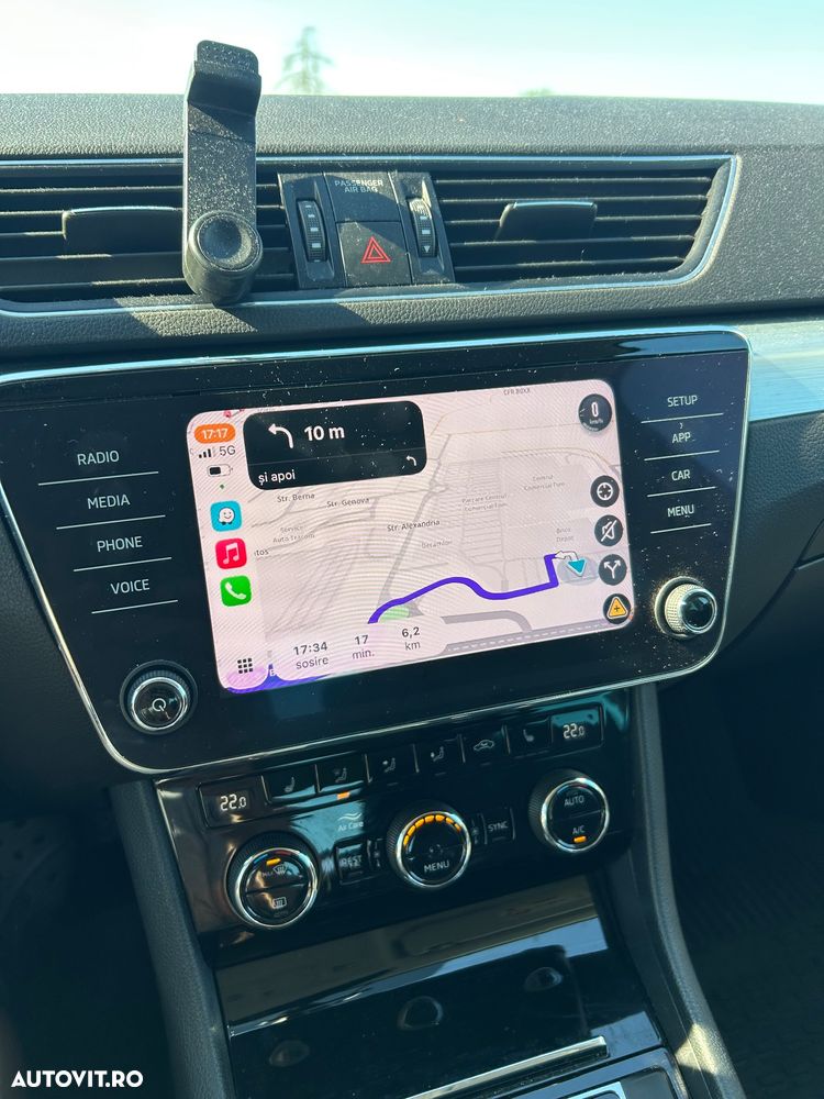 Skoda Superb 2.0 TDI DSG Ambition - 14