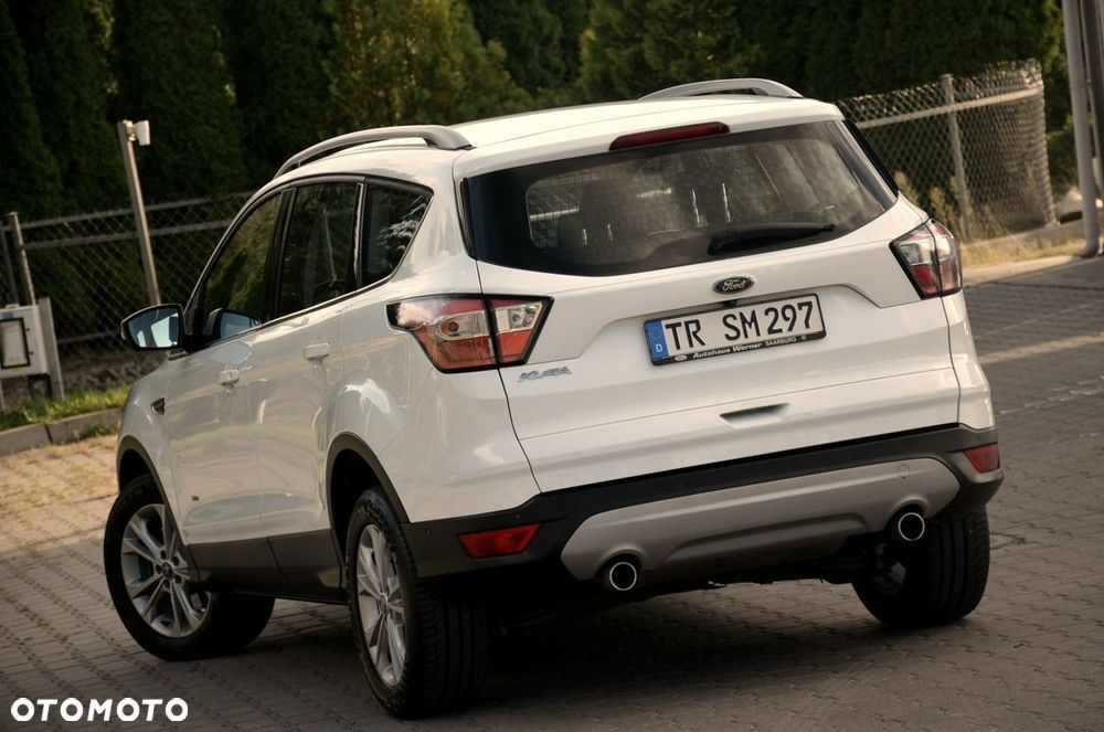 Ford Kuga - 8