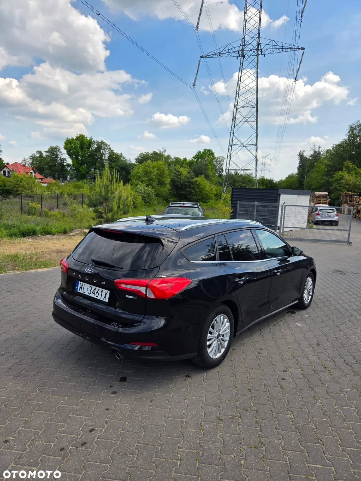 Ford Focus 1.0 EcoBoost Hybrid TITANIUM X - 3