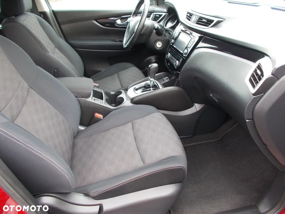 Nissan Qashqai 1.6 DCi Xtronic ACENTA - 11