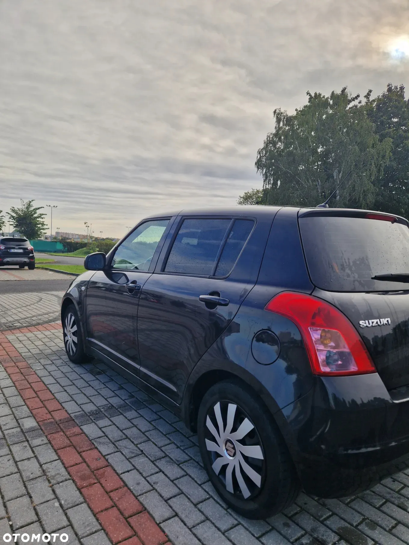 Suzuki Swift 1.3 Club - 5