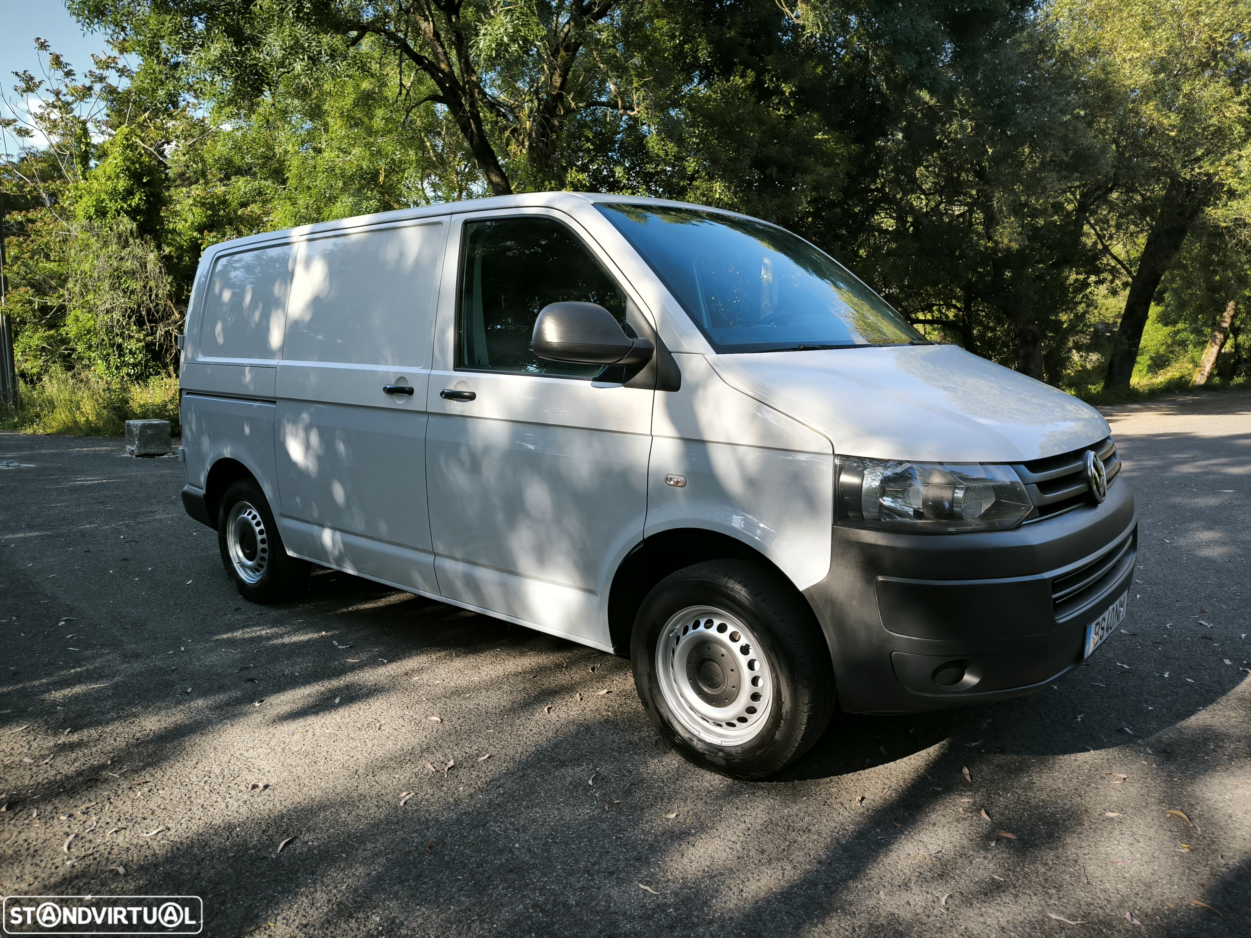 VW Transporter T5 TDI - 1