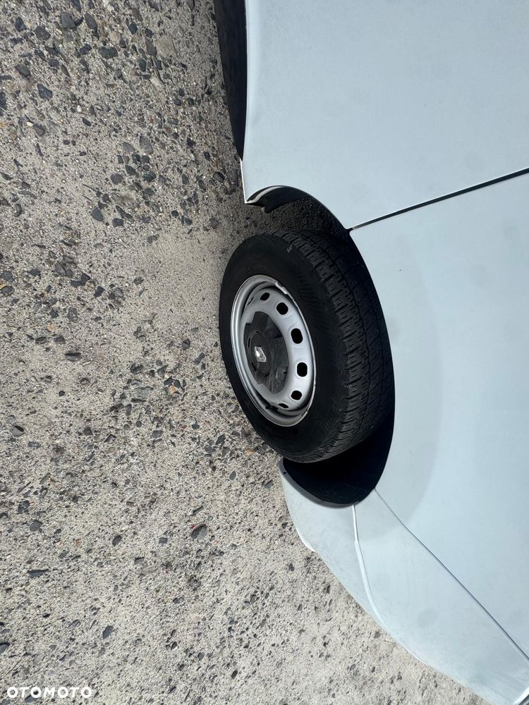 Renault trafic - 10