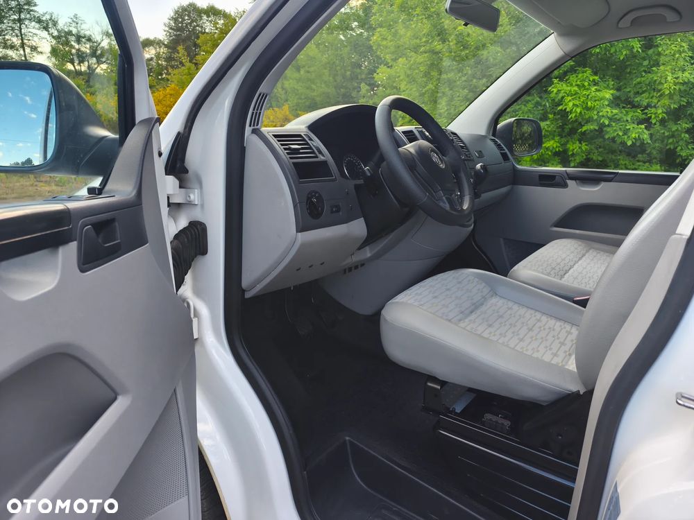 Volkswagen Transporter - 17