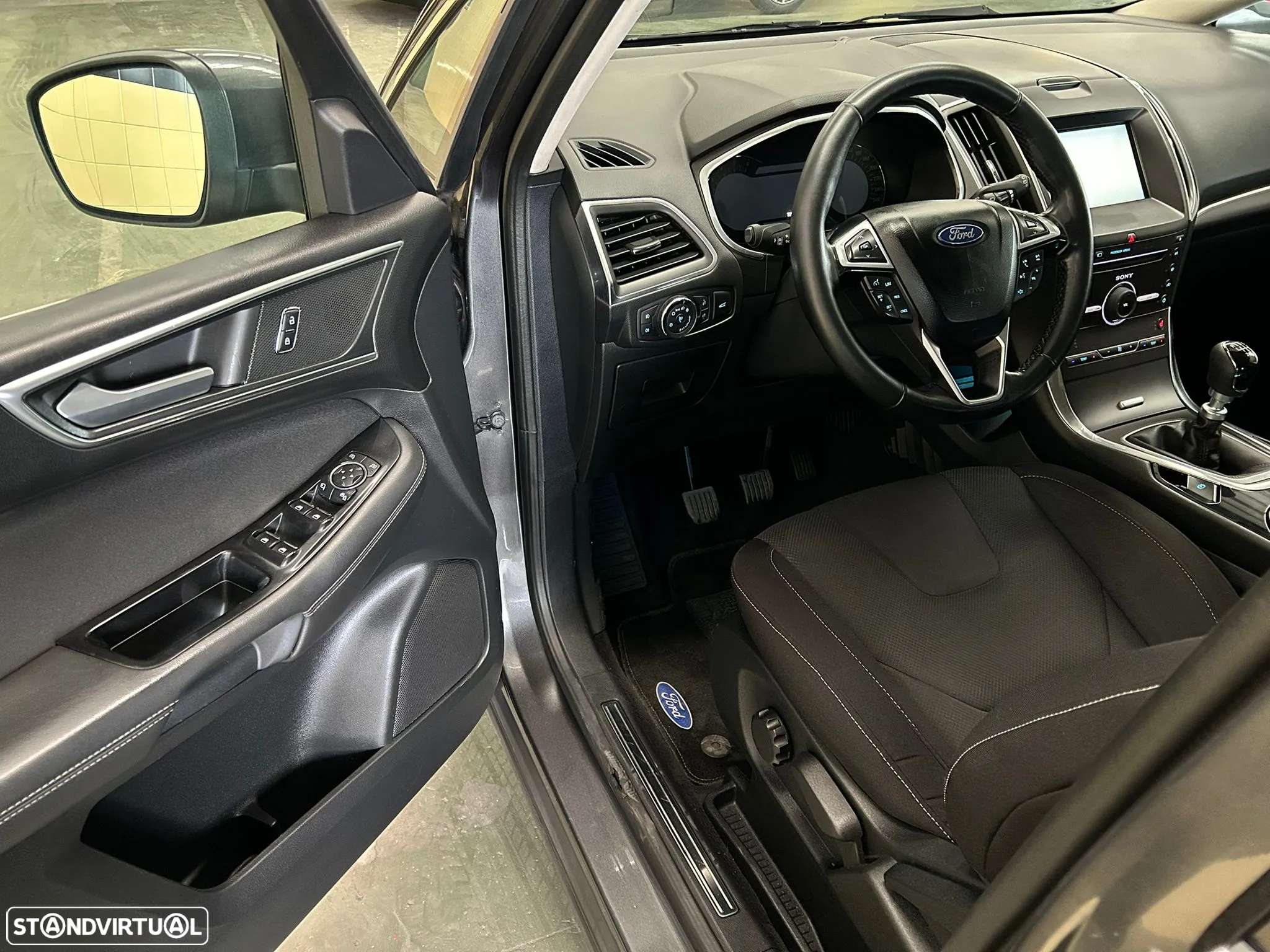 Ford S-Max 2.0 TDCi Titanium AWD - 9