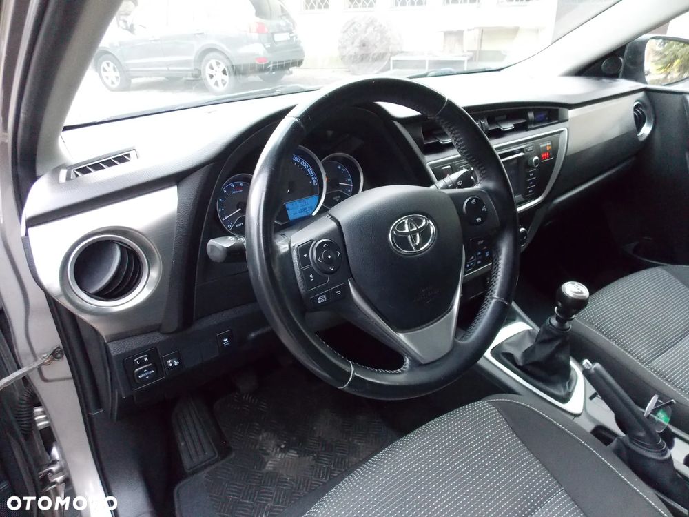 Toyota Auris 1.4 D-4D Edition - 20