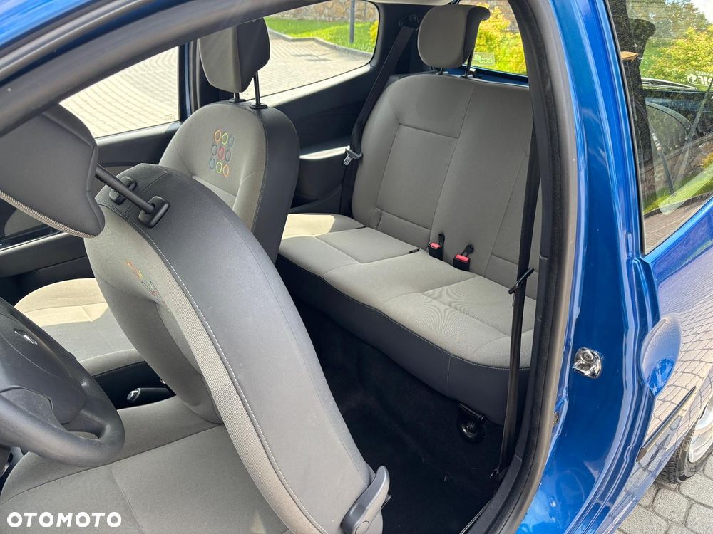 Renault Twingo 1.2 Authentique - 9