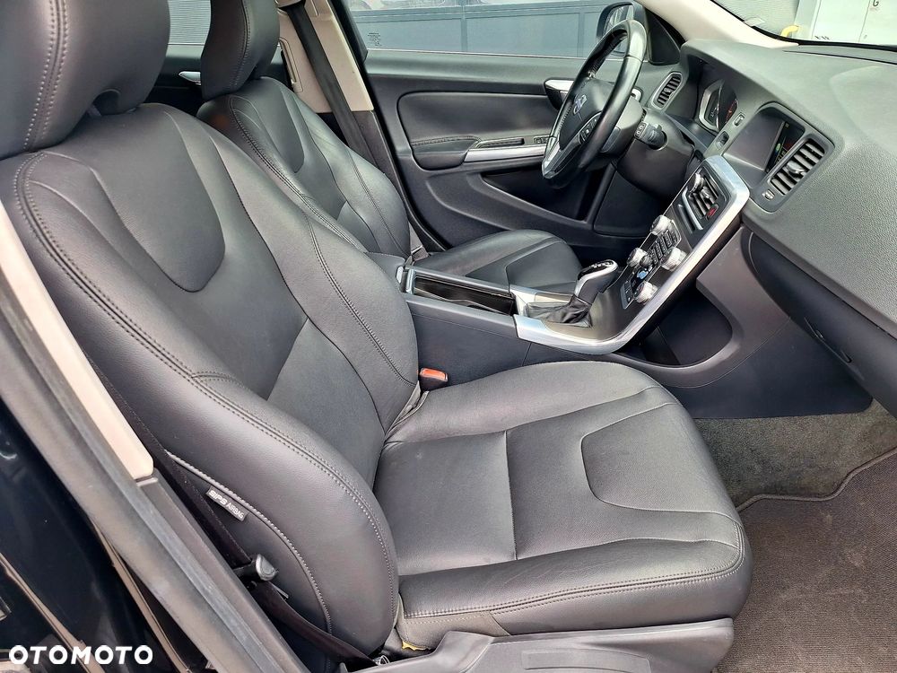 Volvo V60 - 12