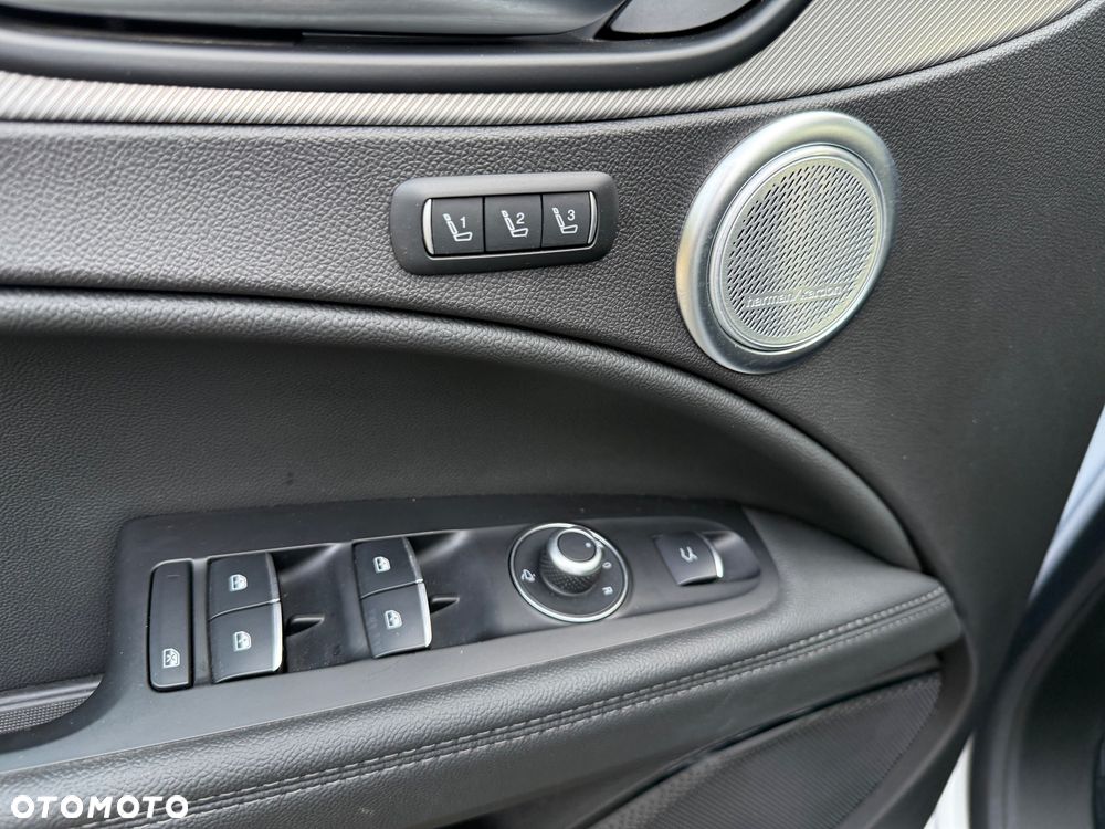 Alfa Romeo Stelvio 2.0 Turbo Competizione Q4 - 18