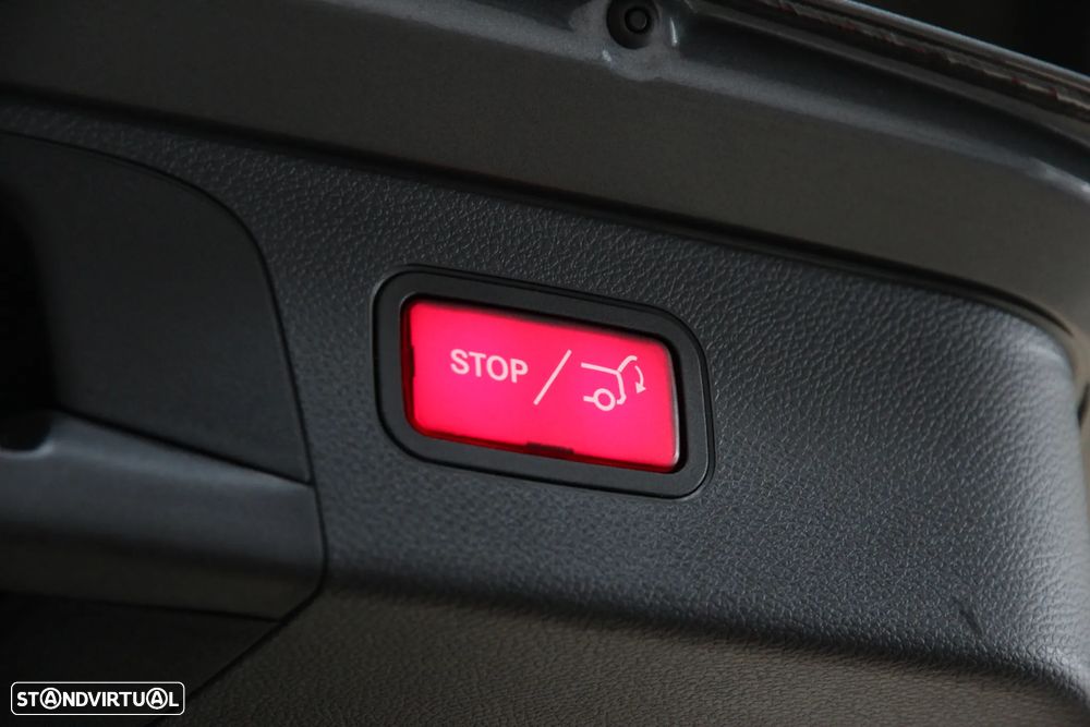 Mercedes-Benz GLC 220 d 4Matic 9G-TRONIC AMG Line - 26