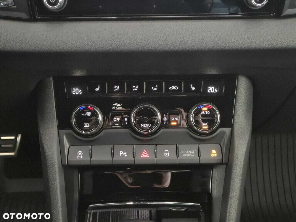Skoda Karoq 1.5 TSI ACT Sportline DSG - 33