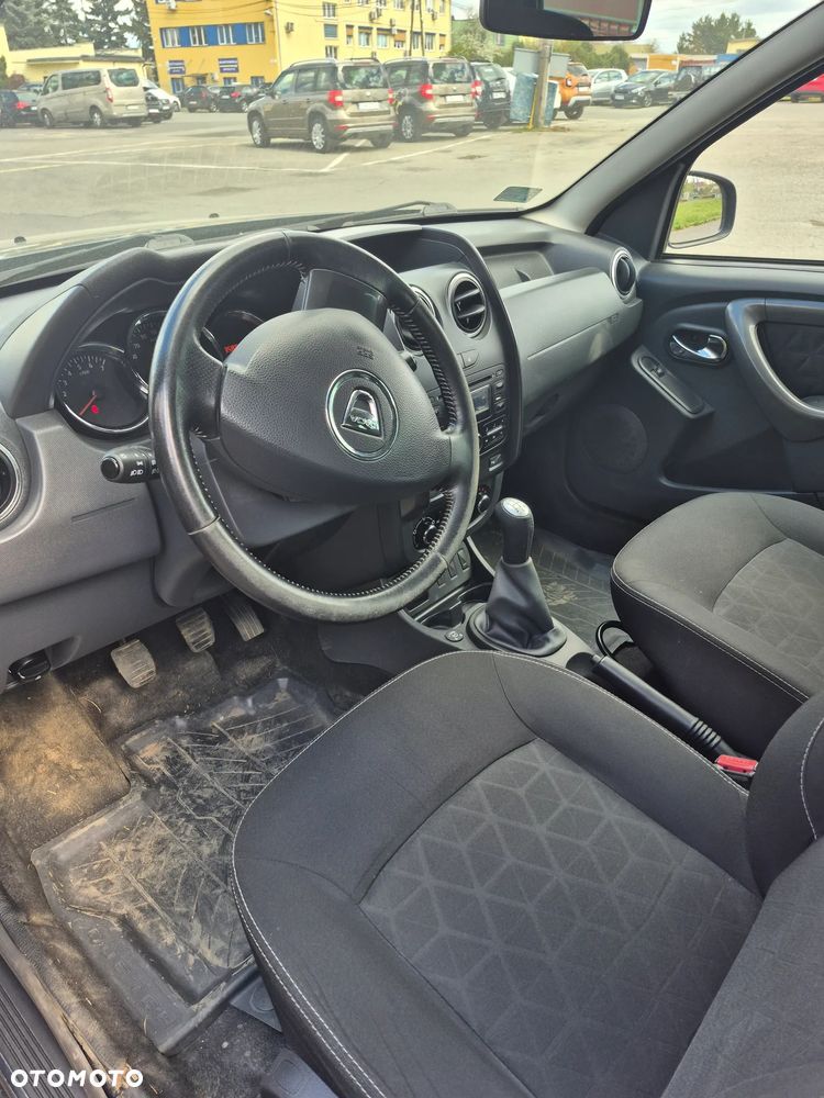 Dacia Duster 1.6 - 12