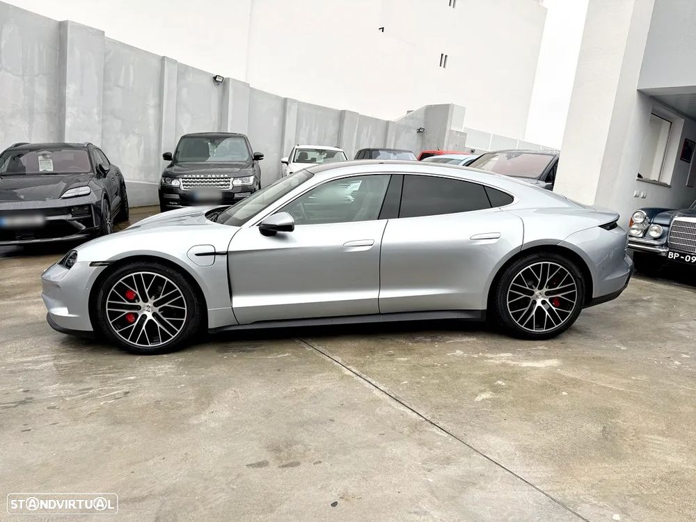 Porsche Taycan 4S - 6