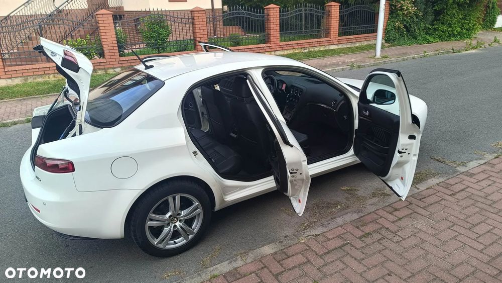 Alfa Romeo 159 2.0 JTDM 16V DPF - 13