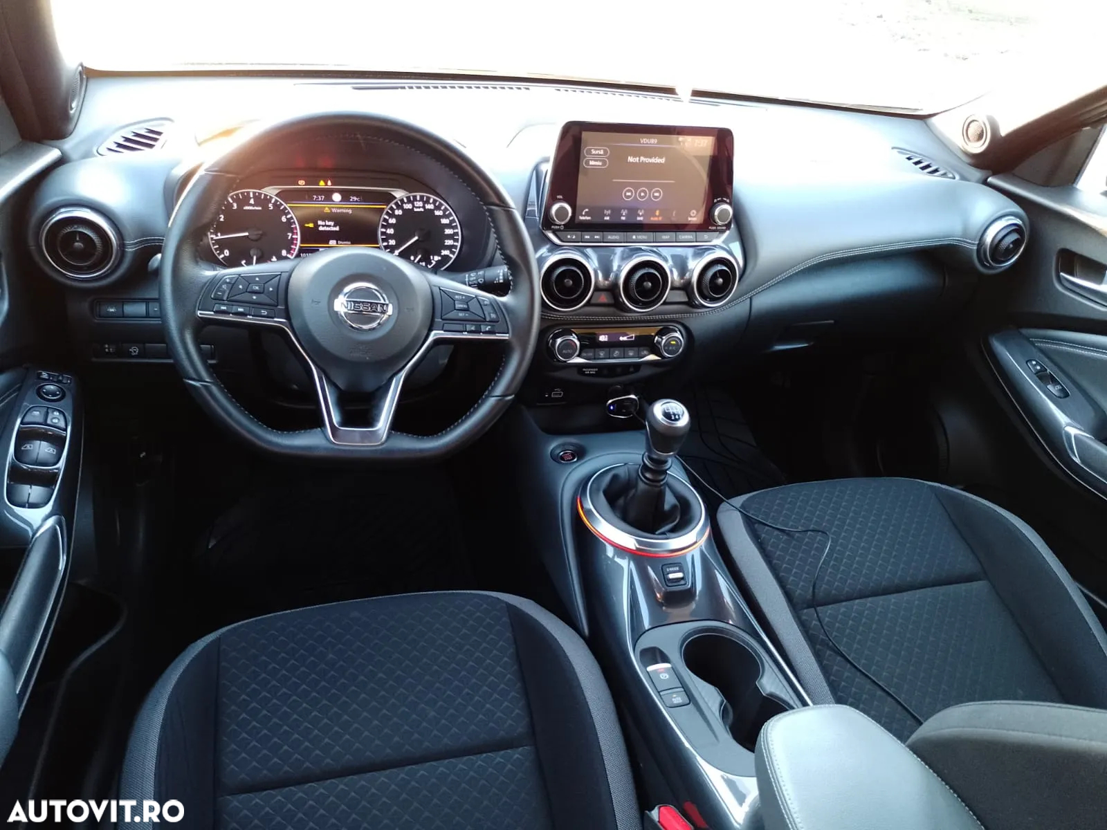 Nissan Juke DIG-T 117 N-Connecta - 11
