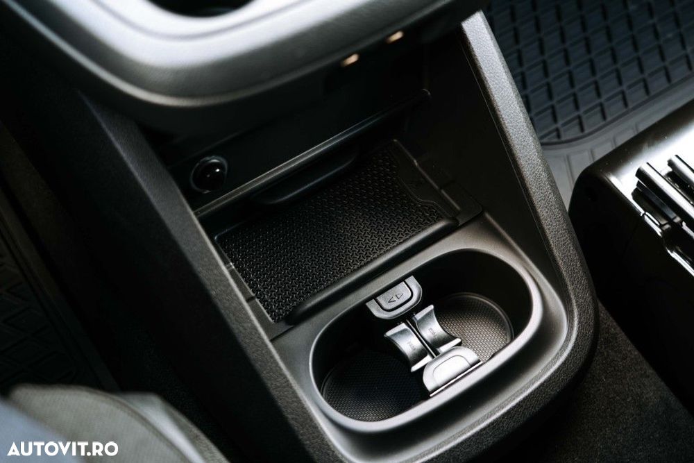 Mercedes-Benz Vito - 30