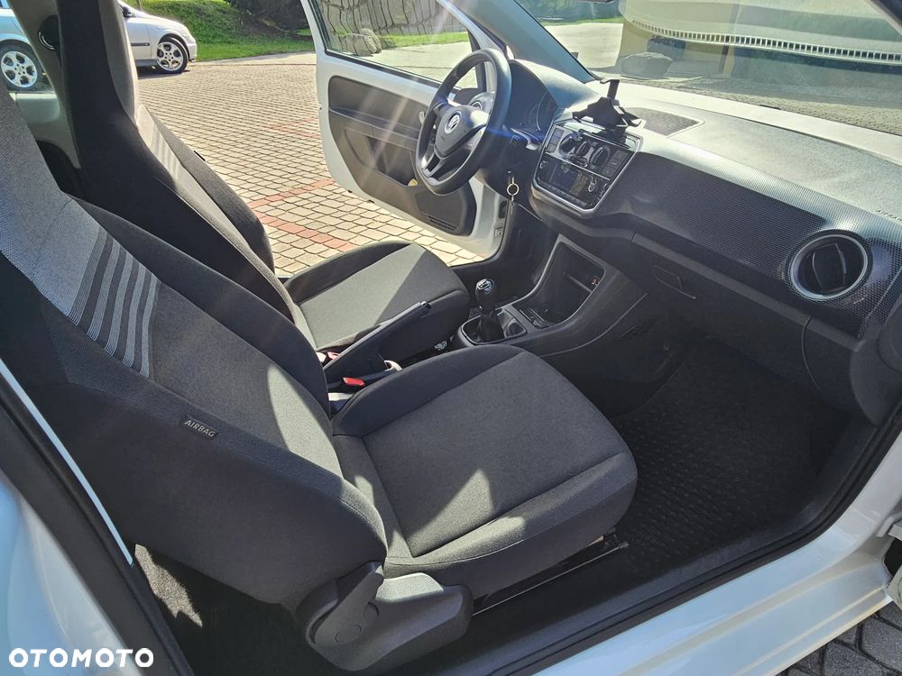 Volkswagen up! eco - 12
