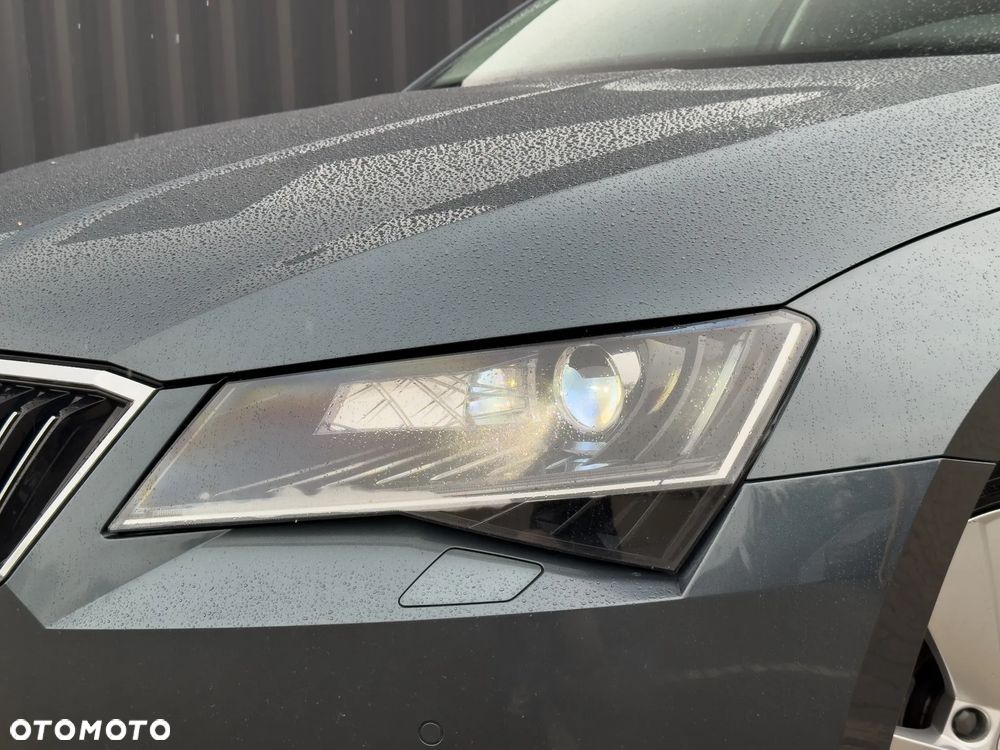 Skoda Superb 1.8 TSI Active DSG - 10