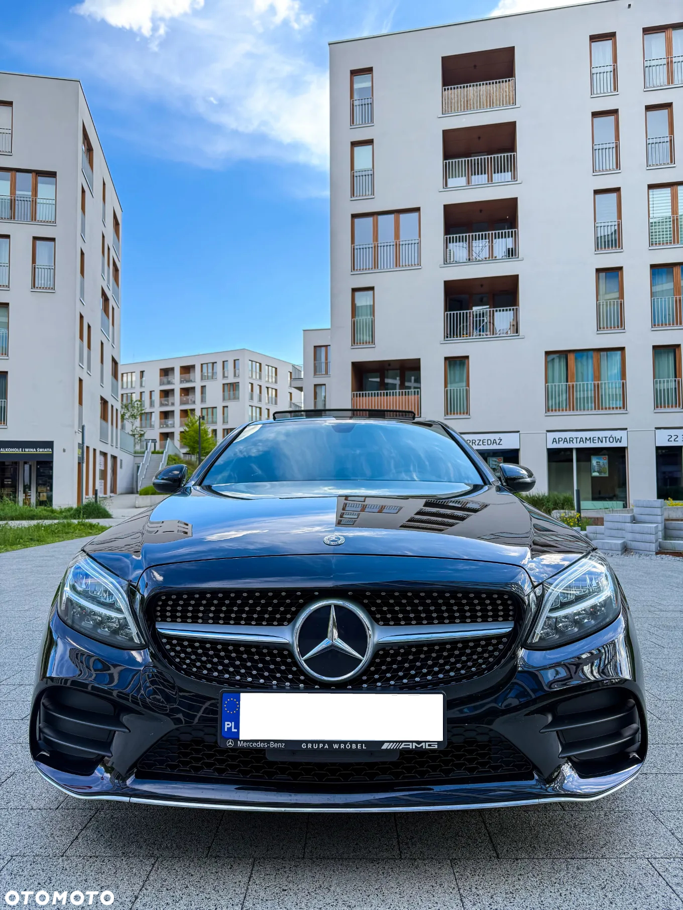 Mercedes-Benz Klasa C 300 4Matic 9G-TRONIC AMG Line - 31