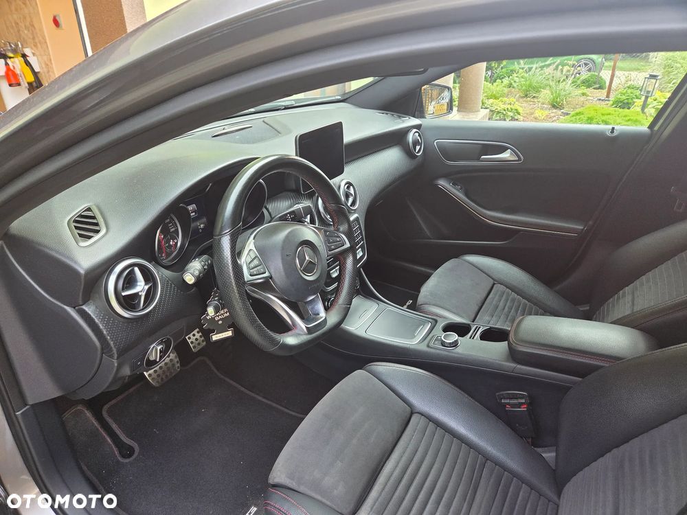 Mercedes-Benz Klasa A 200 CDI 7G-DCT AMG Line - 10