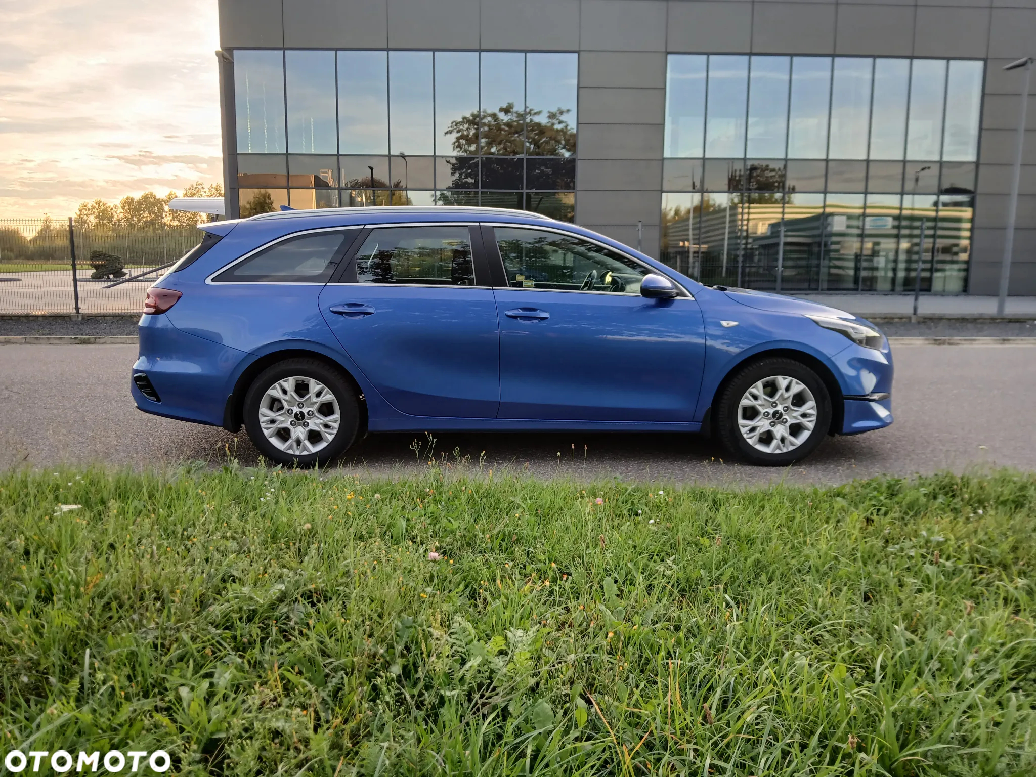 Kia Ceed 1.5 T-GDI M - 6