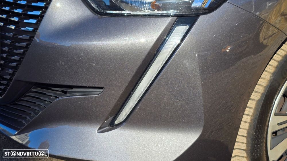 Peugeot 208 PureTech 100 EAT8 Active Pack - 56