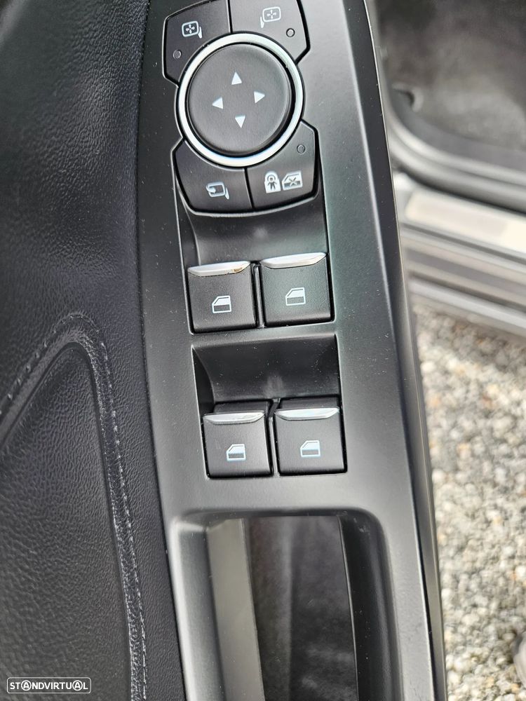 Ford Focus SW 1.0 EcoBoost MHEV ST-Line - 22