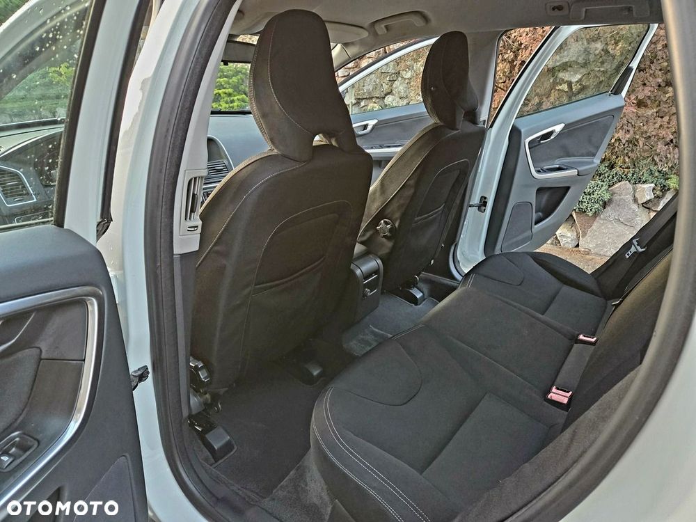 Volvo XC 60 - 11