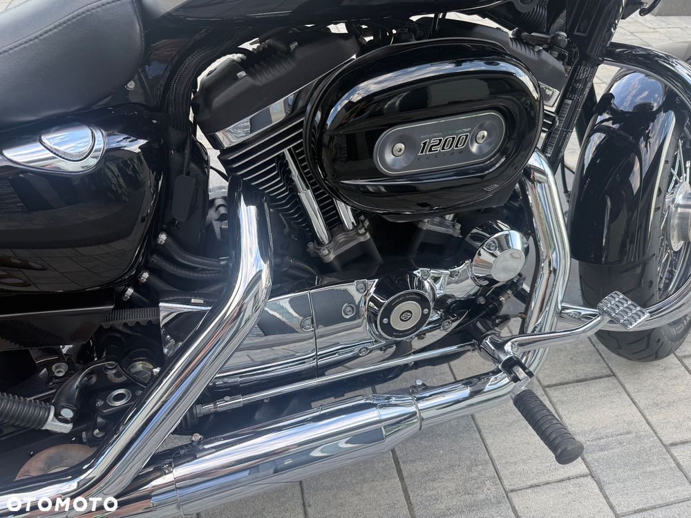 Harley-Davidson Sportster Custom 1200C - 8