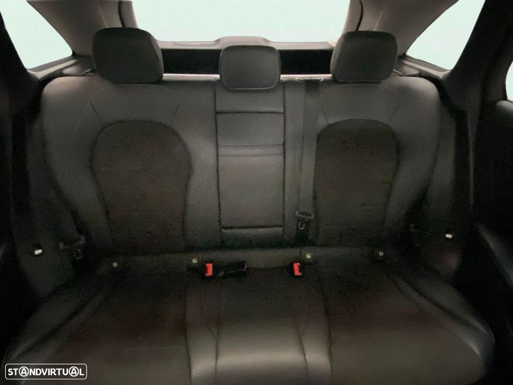 Mercedes-Benz GLC 350 e AMG Line 4-Matic - 23