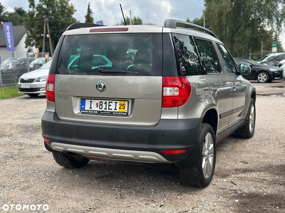 Skoda Yeti 2.0 TDI DSG 4x4 Elegance - 10