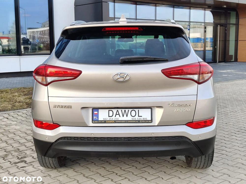 Hyundai Tucson blue 1.7 CRDi 2WD Style - 11