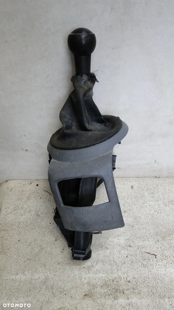 PARTNER BERLINGO II III 2 3 LEWAREK WYBIERAK GAŁKA MIESZEK BIEGÓW 1.6HDI EUROPA - 1