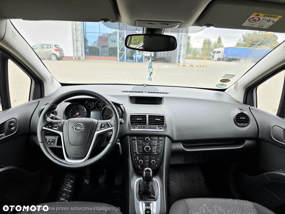 Opel Meriva - 36