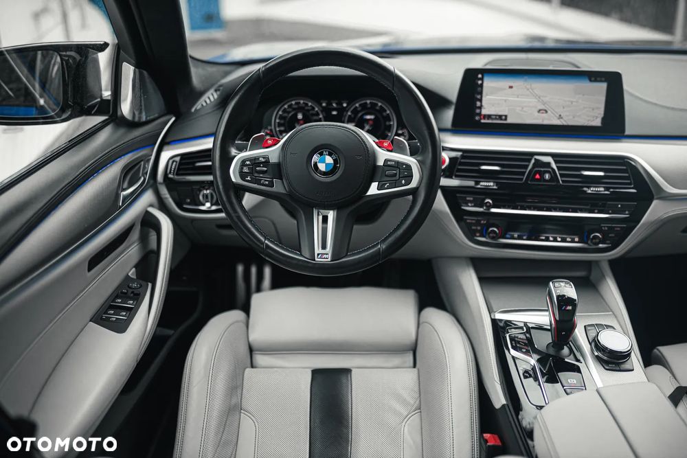 BMW M5 - 12