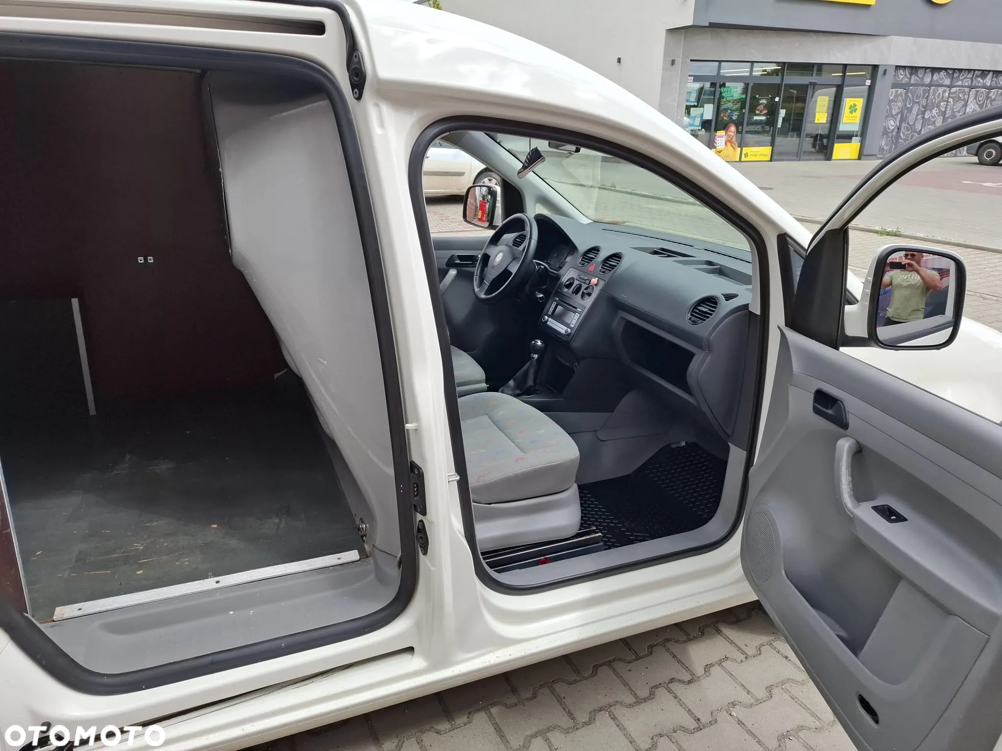 Volkswagen CADDY - 9
