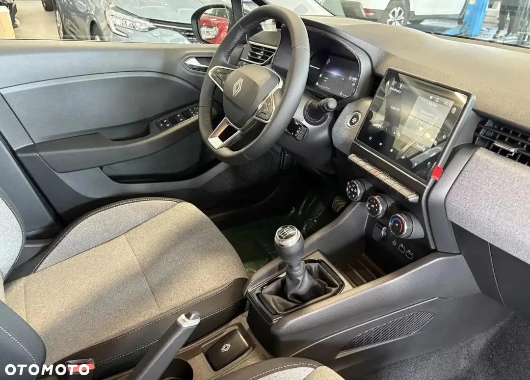 Renault Clio - 6