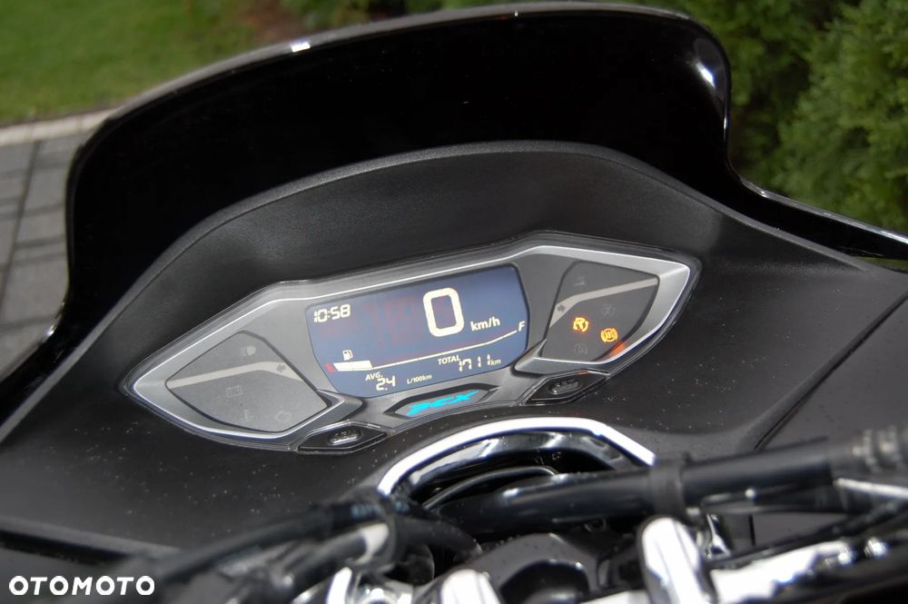 Honda PCX - 10