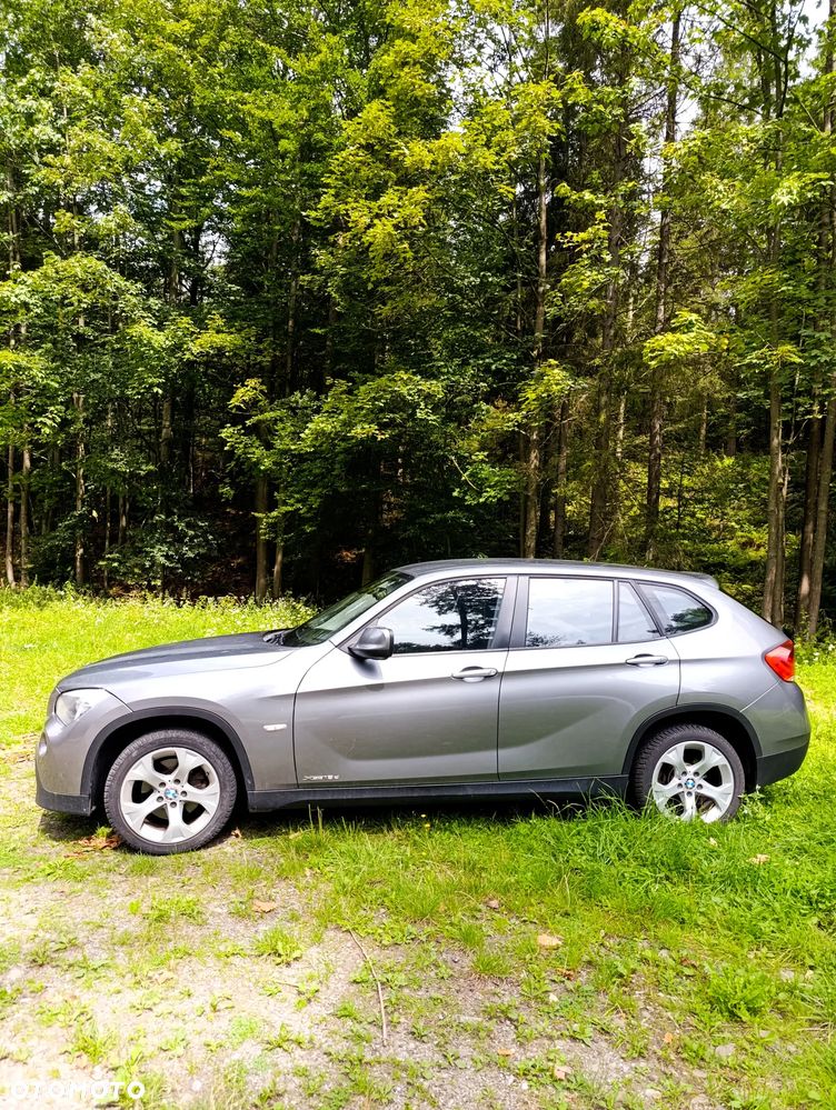 BMW X1 xDrive18d - 8