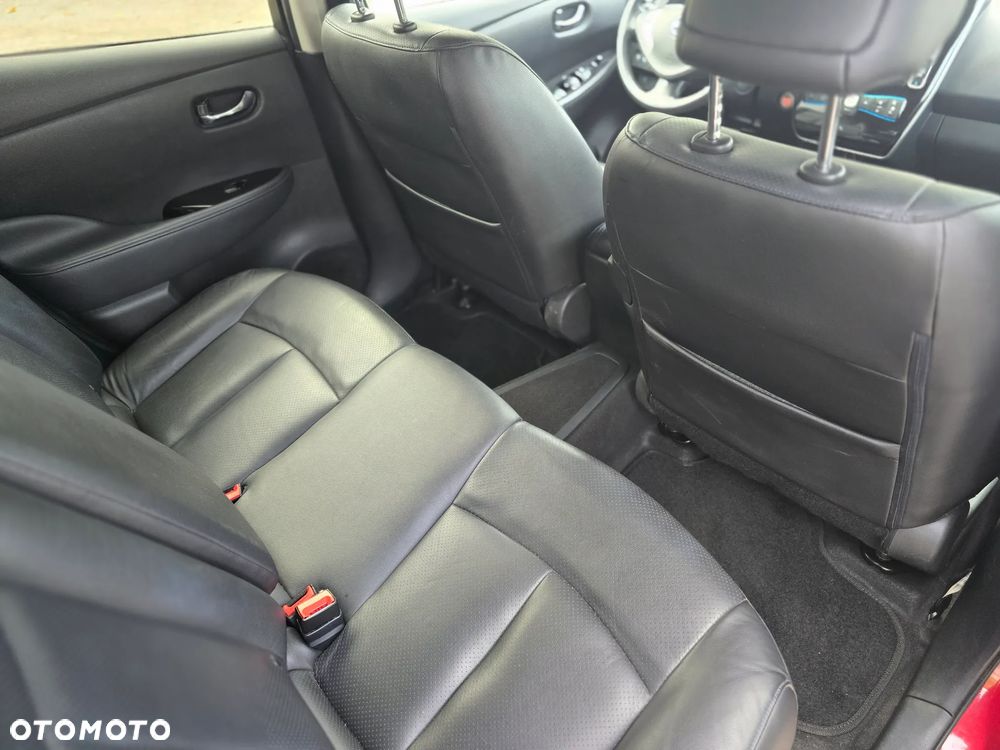 Nissan Leaf 30kWh Tekna - 23