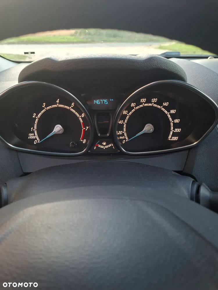 Ford Fiesta - 6