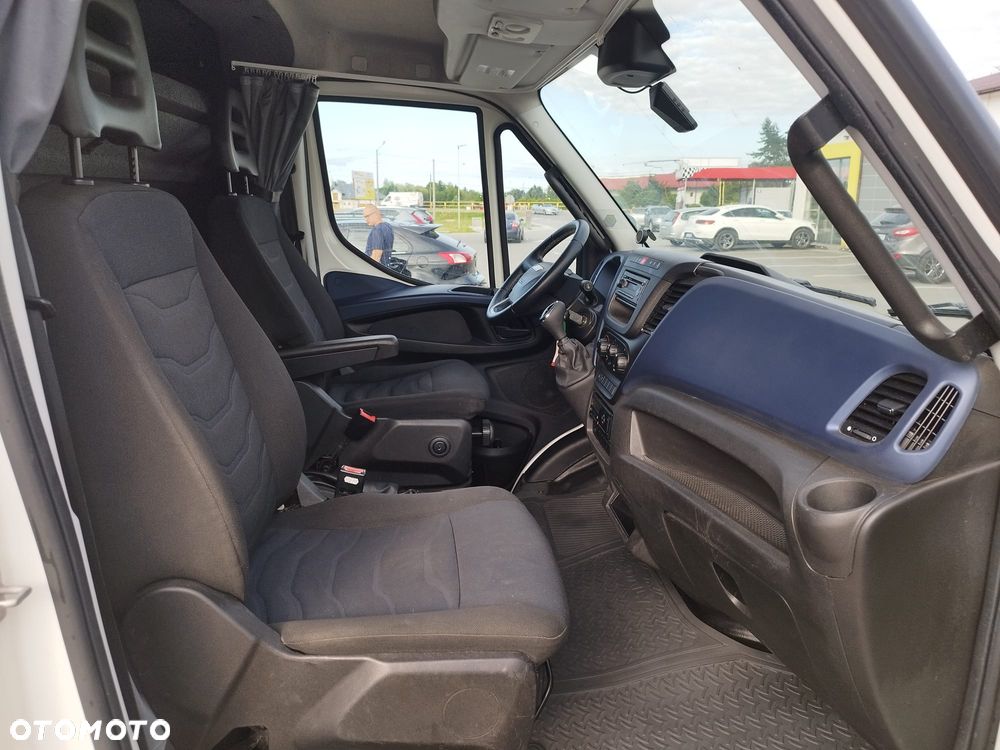 Iveco DAILY - 32