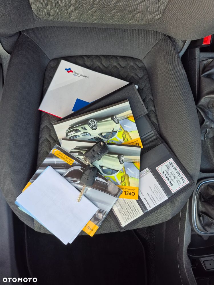 Opel Corsa 1.4 16V Active - 23