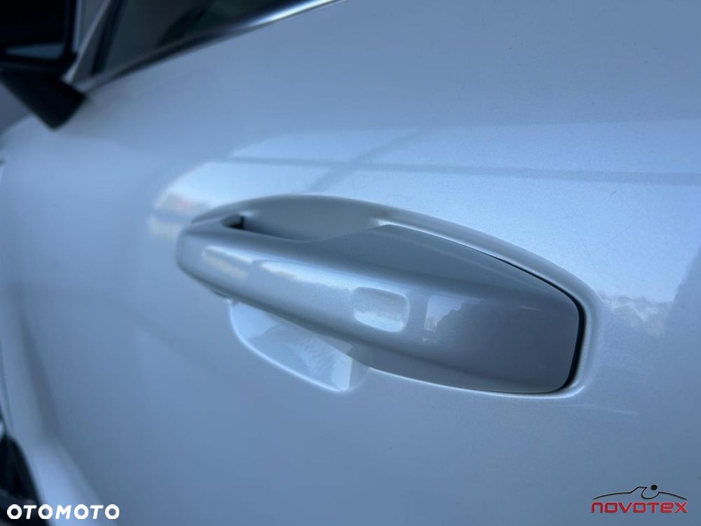 Volvo XC 40 - 29