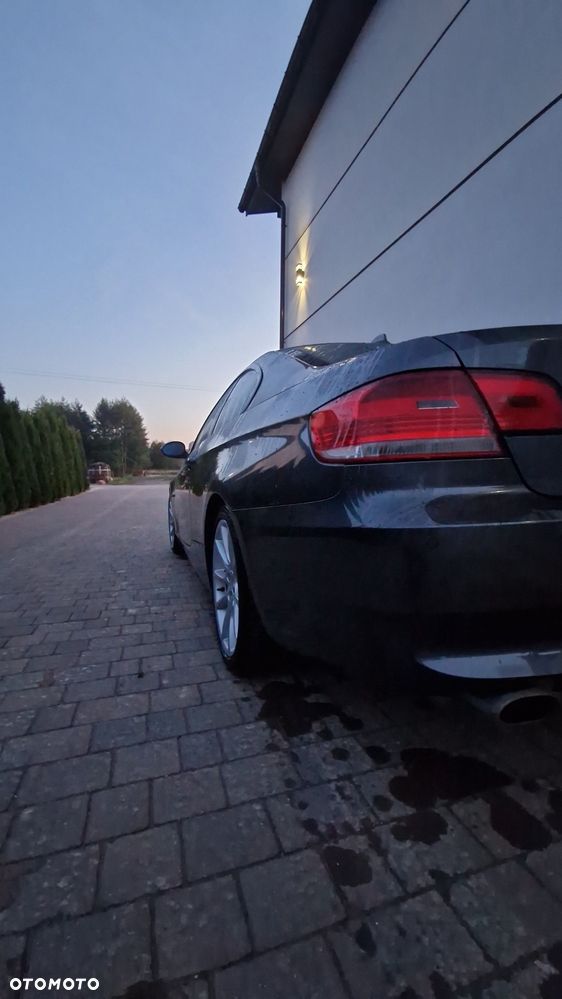 BMW Seria 3 320d - 12