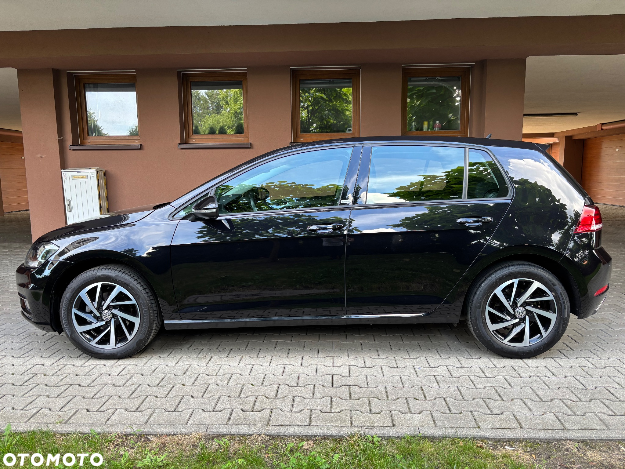 Volkswagen Golf 1.0 TSI OPF Comfortline - 5