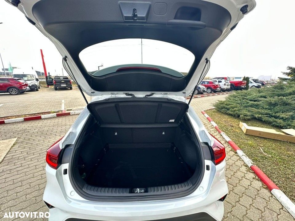 Kia XCeed - 5